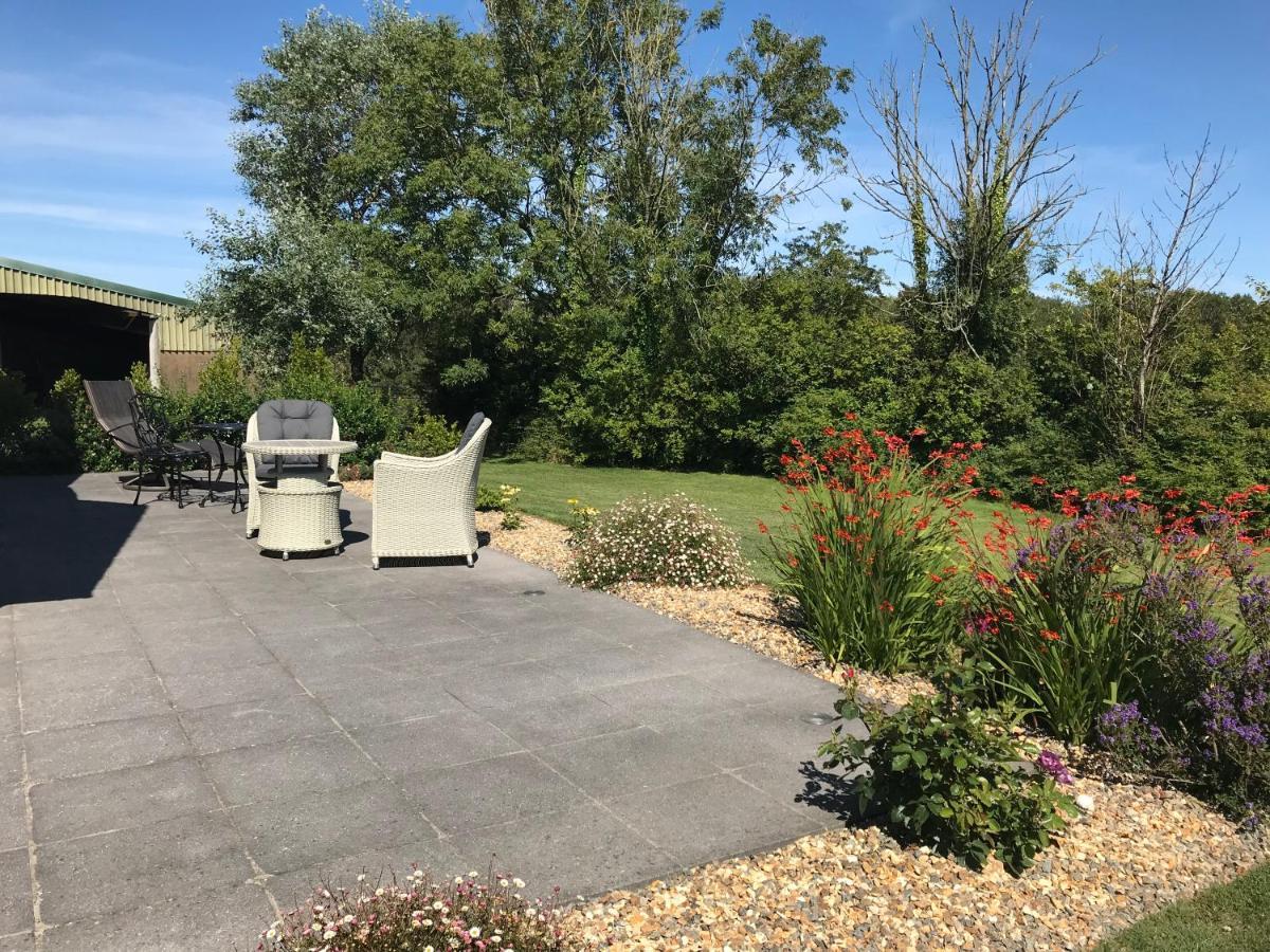 Pembrokeshire Fields Hotel Haverfordwest Ngoại thất bức ảnh