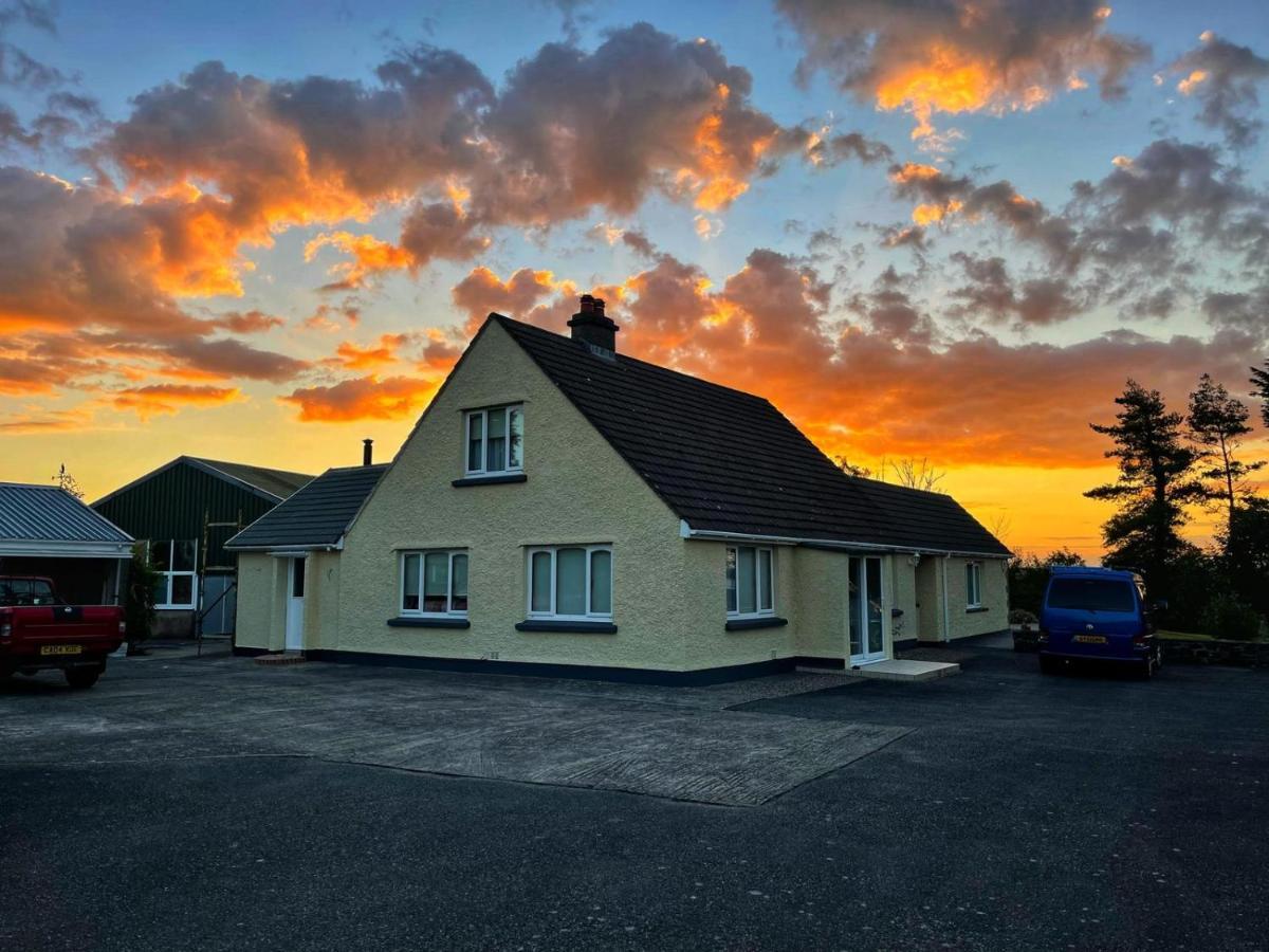 Pembrokeshire Fields Hotel Haverfordwest Ngoại thất bức ảnh